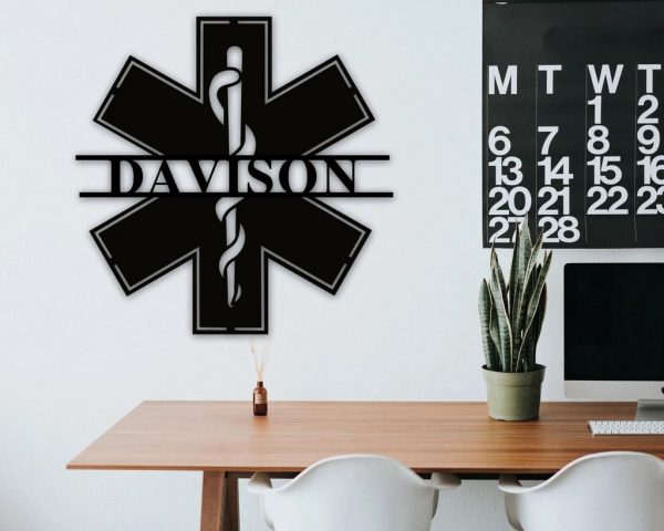 Personalized Paramedic Metal Wall Art Custom Name Nurse Sign Decor for Office