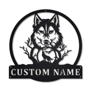 Wild Wolf Metal Art Personalized Metal Name Sign Decor Home Gift for Hunter