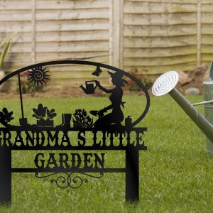 Elegant Flower Metal Garden Stakes Personalized Laser Cut Metal Signs Decoration with Hollow Silhouettes for Lawn Outdoor Yard Scene 3