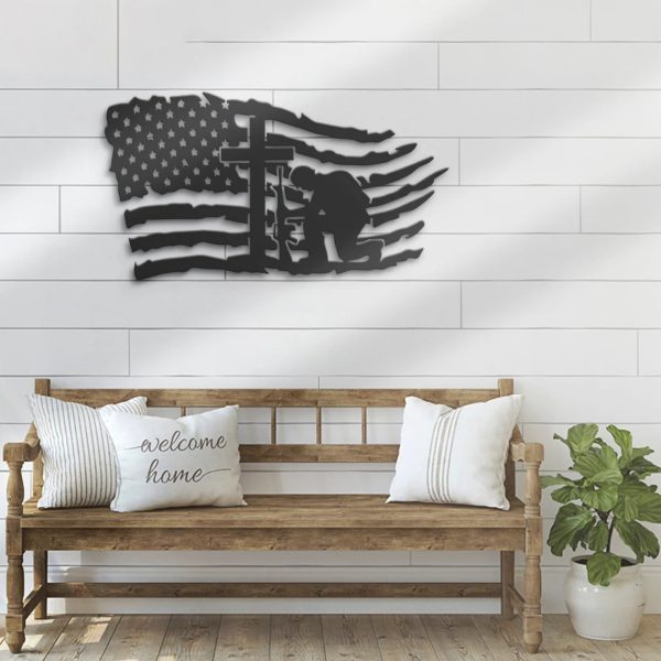 US Soldier Kneeling Praying At Memorial Cross Metal Wall Art USA Fallen Soldier Sign Veteran Patriotic Decor