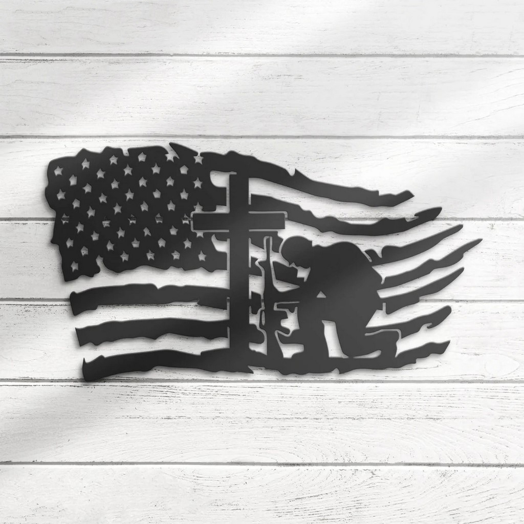 US Solider Kneeling Praying Art Memoiral Cross Metal Sign Veteran Patriotic Decor Home