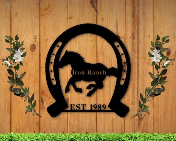 Horse Farms Family Wall Art Horse Lover Farmhouse Personalized Metal Sign