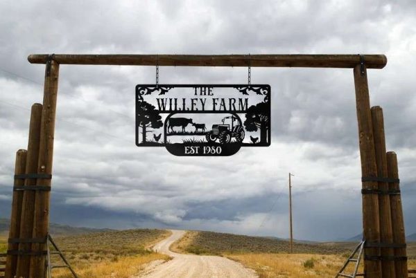 Metal Farm Sign Ranch Outdoor Farmhouse Personalized Metal Farm Sign