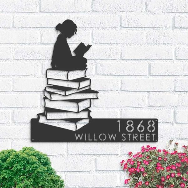 Personalized Girl Reading Book, Metal Reading Sign Book Lover Outdoor Decor