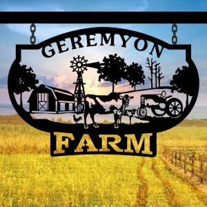 Personalized Metal Farm Sign Outdoor Farm Decor with Chicken, Cow, Barn, Tractor, and Plaque Design