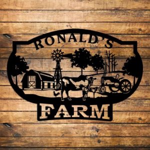 Personalized Metal Farm Sign Custom Name Sign for Outdoor Farm Decor with Chicken Cow Barn Tractor and Plaque Design 3