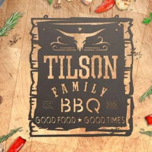 Custom Family BBQ Sign Outdoor Kitchen Decoration Bar And Grill Sign Tiki Bar Sign Home Outdoor Tiki Bar Decoration Dad Mom Gift