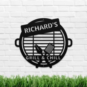 Personalized Metal Sign for Bar and Grill – Ideal for Backyards, Patios, and BBQ Lovers – Great for Father’s Day and Grilling Gifts