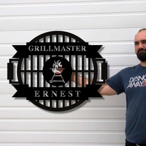 Personalized Metal Sign for Father’s Day and Family BBQ – Custom Grill Master Design  Door Hanger Outdoor Use