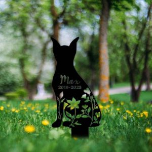 Personalized Floral German Pinscher Memorial Sign Yard Stakes German Pinscher Grave Marker Cemetery Decor Custom Metal Sign 3