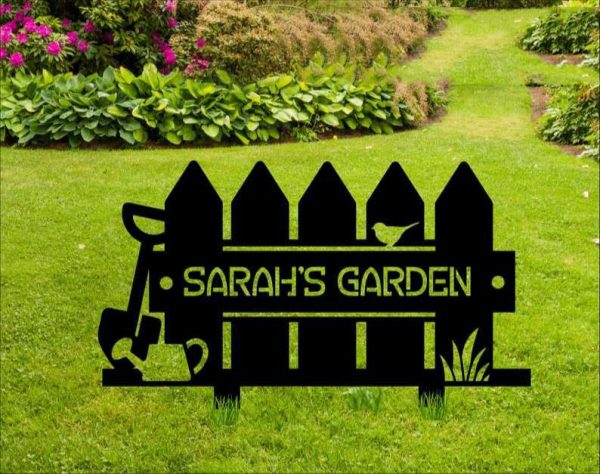 Personalized Garden Fence and Bird Perching Decorative Custom Metal Sign