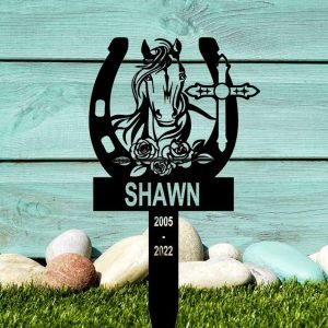 Personalized Horse Shoes with Cross Memorial Sign Yard Stakes Grave Marker Cemetery Decor Custom Metal Sign 1