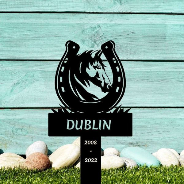 Personalized Horseshoes Horse Memorial Sign Yard Stakes Grave Marker Cemetery Decor Custom Metal Sign