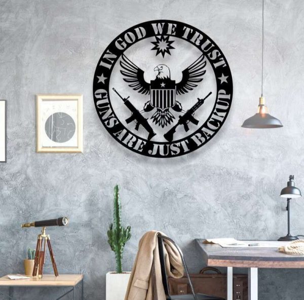 Adesivo In Vinile "In God We Trust The Guns Are Just Backup" | Decalcomania USA Per Auto, Camion E Laptop | Impermeabile E Resistente