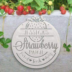 Personalized Strawberry Farm Garden Decorative Custom Metal Sign