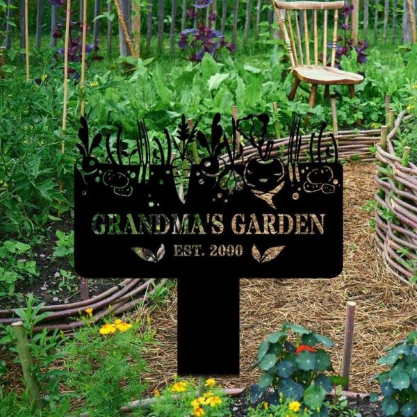 Personalized Vegetable Garden Yard Stakes Decorative Custom Metal Sign Housewarming Gift