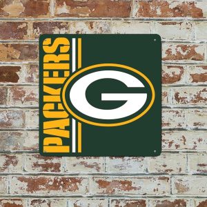 DINOZOZO Green Bay Packers Football Metal Sign Gift for Fans Man Cave Decor Custom Metal Signs1