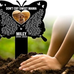 DINOZOZO Custom Dog Cat Photo Butterfly Dont Cry Sweet Mama Pet Grave Marker Garden Stakes Pet Memorial Gift Custom Metal Signs3