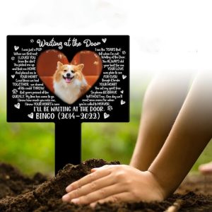 DINOZOZO Custom Dog Cat Photo Waiting At The Door Pet Grave Marker Garden Stakes Pet Memorial Gift Custom Metal Signs3
