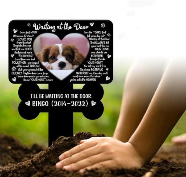 DINOZOZO Custom Dog Photo Waiting At The Door Dog Bone Dog Grave Marker Garden Stakes Dog Memorial Gift Custom Metal Signs