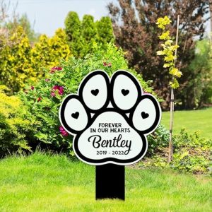DINOZOZO Dog Paw Forever In Our Hearts Dog Grave Marker Garden Stakes Dog Memorial Gift Custom Metal Signs2