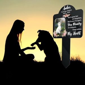 DINOZOZO Floral Custom Dog Cat Photo Your Memory Is A Treasure I Keep Within My Heart Pet Grave Marker Garden Stakes Pet Memorial Gift Custom Metal Signs3