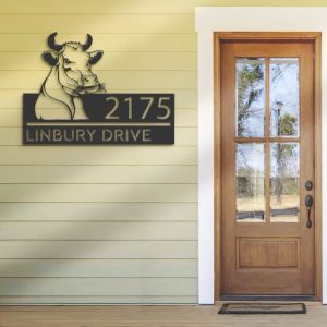 DINOZOZO Personalized Peeking Cow Farm Animal Ranch Address Sign Custom Metal Signs4