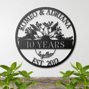 DINOZOZO 10th Anniversary Gift Sunflower Monogram Parents Couple 10 Years Together Valentine’s Day Tin Anniversary Custom Metal Signs