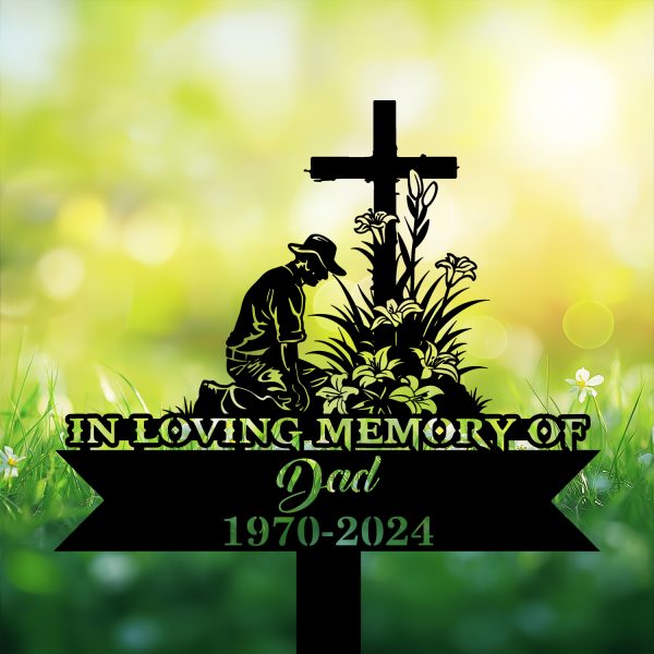 DINOZOZOCOM Personalized Memorial Garden Stakes, Farmer Dad Kneeling at Cross Lily Flowers Grave Marker, Loss of Loved One, Sympathy Gifts, Farmer Cemetary Decor