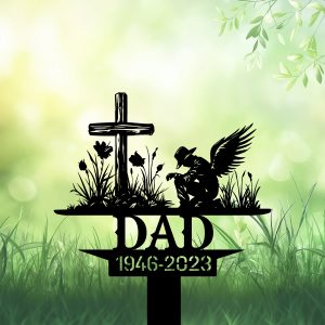 DINOZOZOCOM Personalized Memorial Garden Stakes Farmer Kneeling at Cross Poppy Flowers Grave Marker Loss of Loved One Sympathy Gifts Farmer Cemetary Decor 1