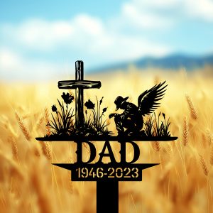 DINOZOZOCOM Personalized Memorial Garden Stakes Farmer Kneeling at Cross Poppy Flowers Grave Marker Loss of Loved One Sympathy Gifts Farmer Cemetary Decor 4