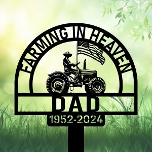 DINOZOZOCOM Personalized Memorial Garden Stakes Farmer on Tractor with US Flag Grave Marker, Farmer Loss Gift, Remembrance Stake