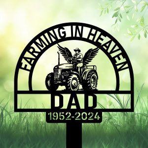 DINOZOZOCOM Personalized Memorial Garden Stakes Farming in Heaven Farmer with Wings Grave Marker Farmer Loss Gift Remembrance Stake 1