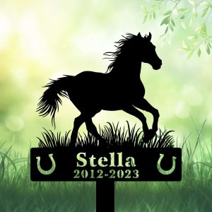 DINOZOZOCOM Personalized Memorial Garden Stakes Horse Running on Grass V1 Grave Marker Loss of Horse Sympathy Gifts Horse Cemetary Decor 3