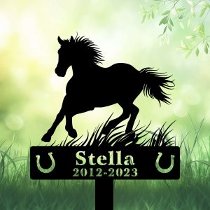 DINOZOZOCOM Personalized Memorial Garden Stakes Horse Running on Grass V2 Grave Marker Loss of Horse Sympathy Gifts Horse Cemetary Decor 3