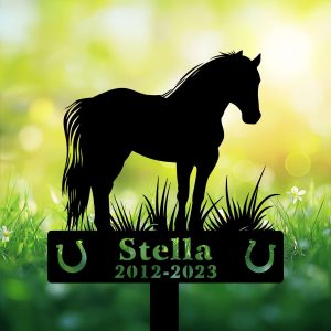 DINOZOZOCOM Personalized Memorial Garden Stakes Horse Standing Proudly on Grass Grave Marker Loss of Horse Sympathy Gifts Horse Cemetary Decor 1