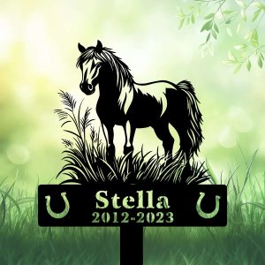 DINOZOZOCOM Personalized Memorial Garden Stakes, Pony Horse Standing on Grass Grave Marker, Loss of Pony Horse, Sympathy Gifts, Pony Horse Cemetary Decor