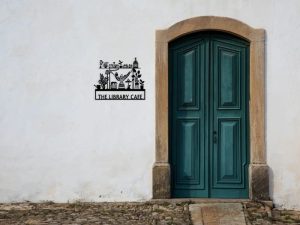Creative front door welcome sign ideas for your home