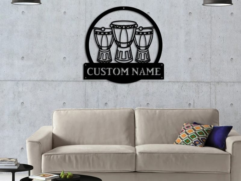 Wall metal art suits both modern and classic spaces