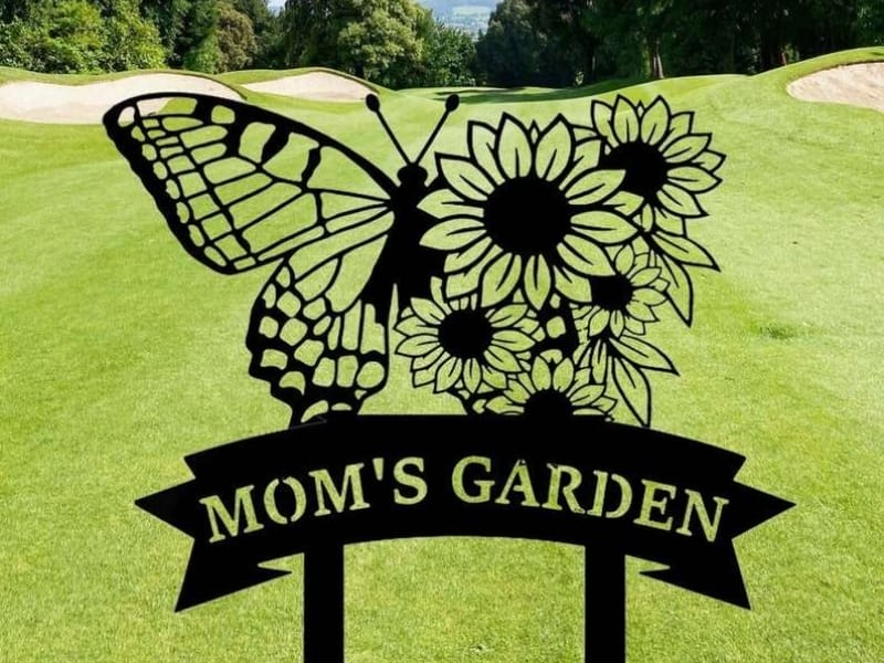 metal-yard-signs-07 Install and maintain your metal yard sign for best results