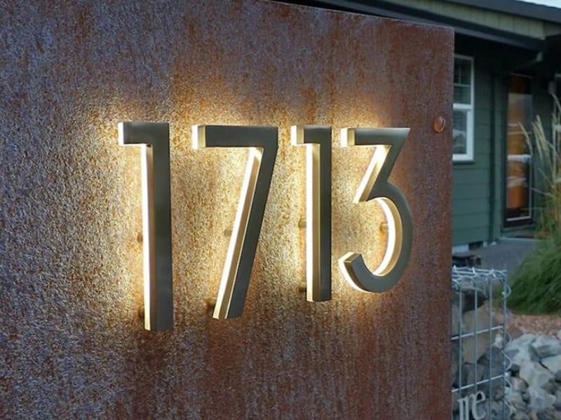 Lighting type greatly affects both appearance and maintenance