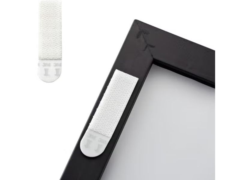 command strips Command strips