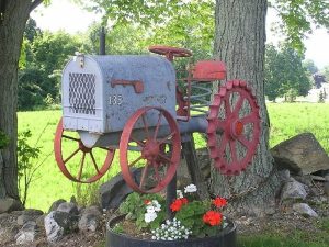 Upgrade your curb appeal with Dinozozo numbers for a mailbox