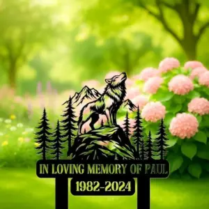 Personalized Wolf Remembrance Memorial Stake